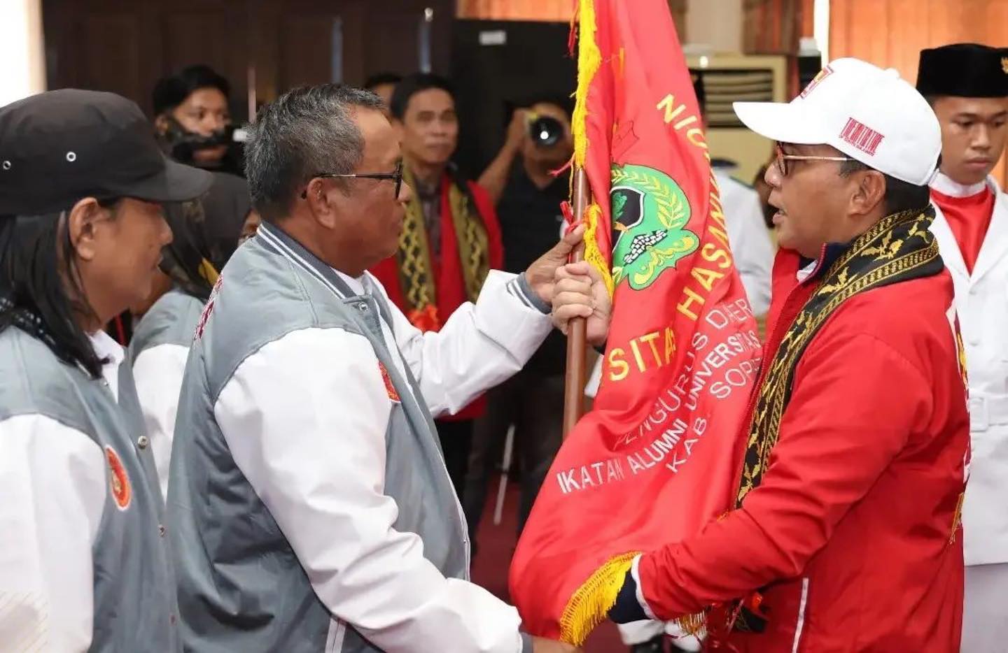 Danny Pomanto Lantik Wabup Soppeng Jadi Ketua IKA Unhas Soppeng